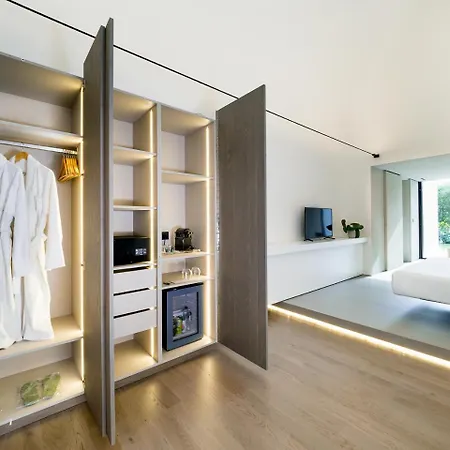 Zash Country Boutique & 3* Riposto