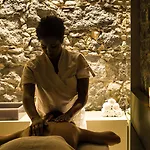 Zash Country Boutique & 3*