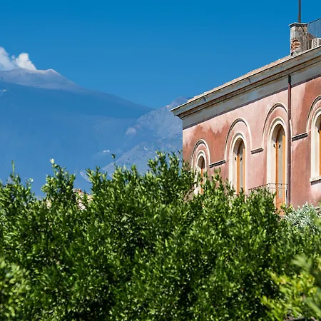 ホテル Zash Country Boutique &