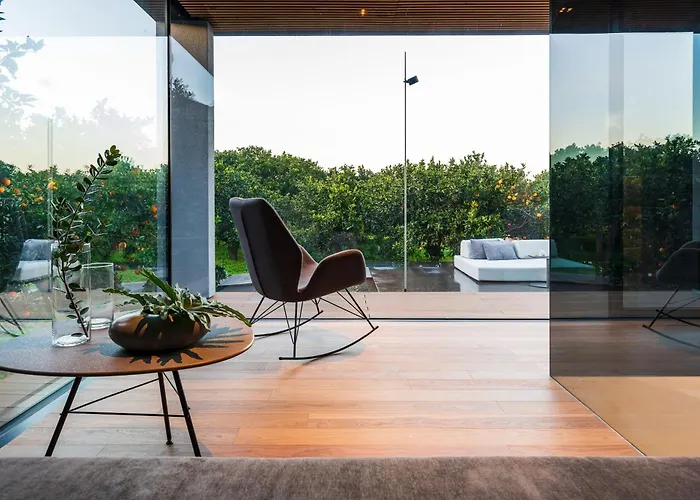 Zash Country Boutique & リポスト